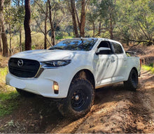 Load image into Gallery viewer, Mazda BT-50 - Front
